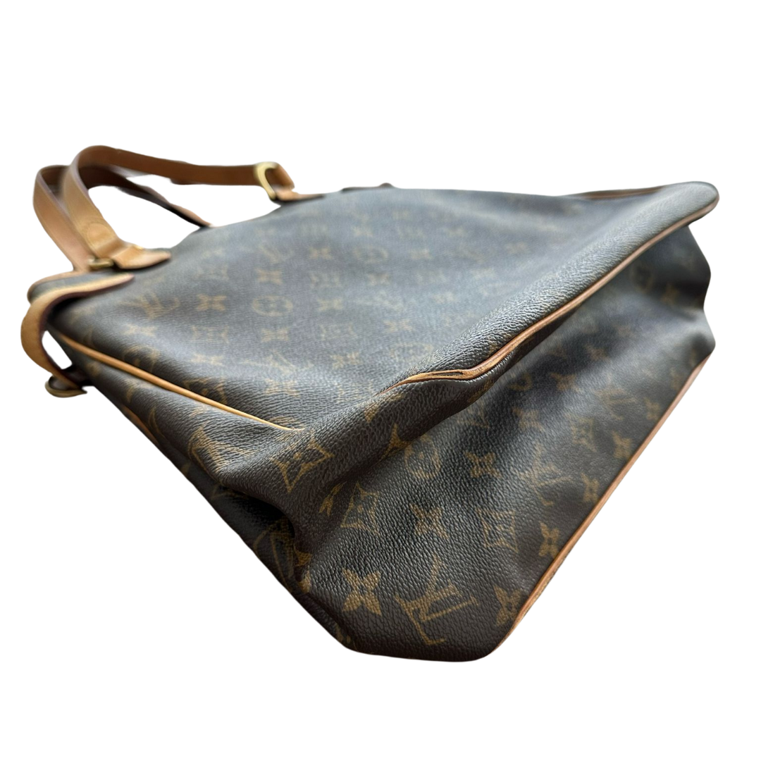 LOUIS VUITTON Batignolles Vertical Handbag