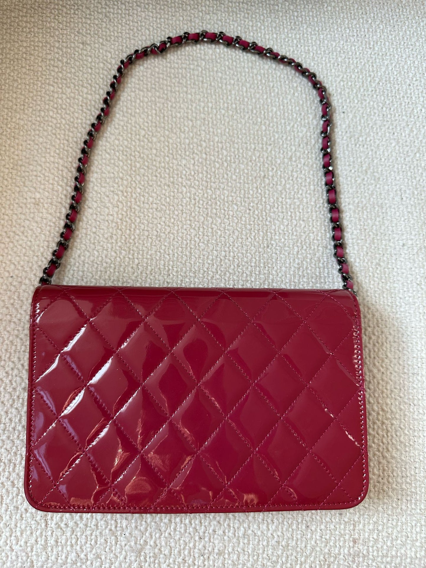 CHANEL Wallet on Chain Timeless/Classique Crossbody in Rose