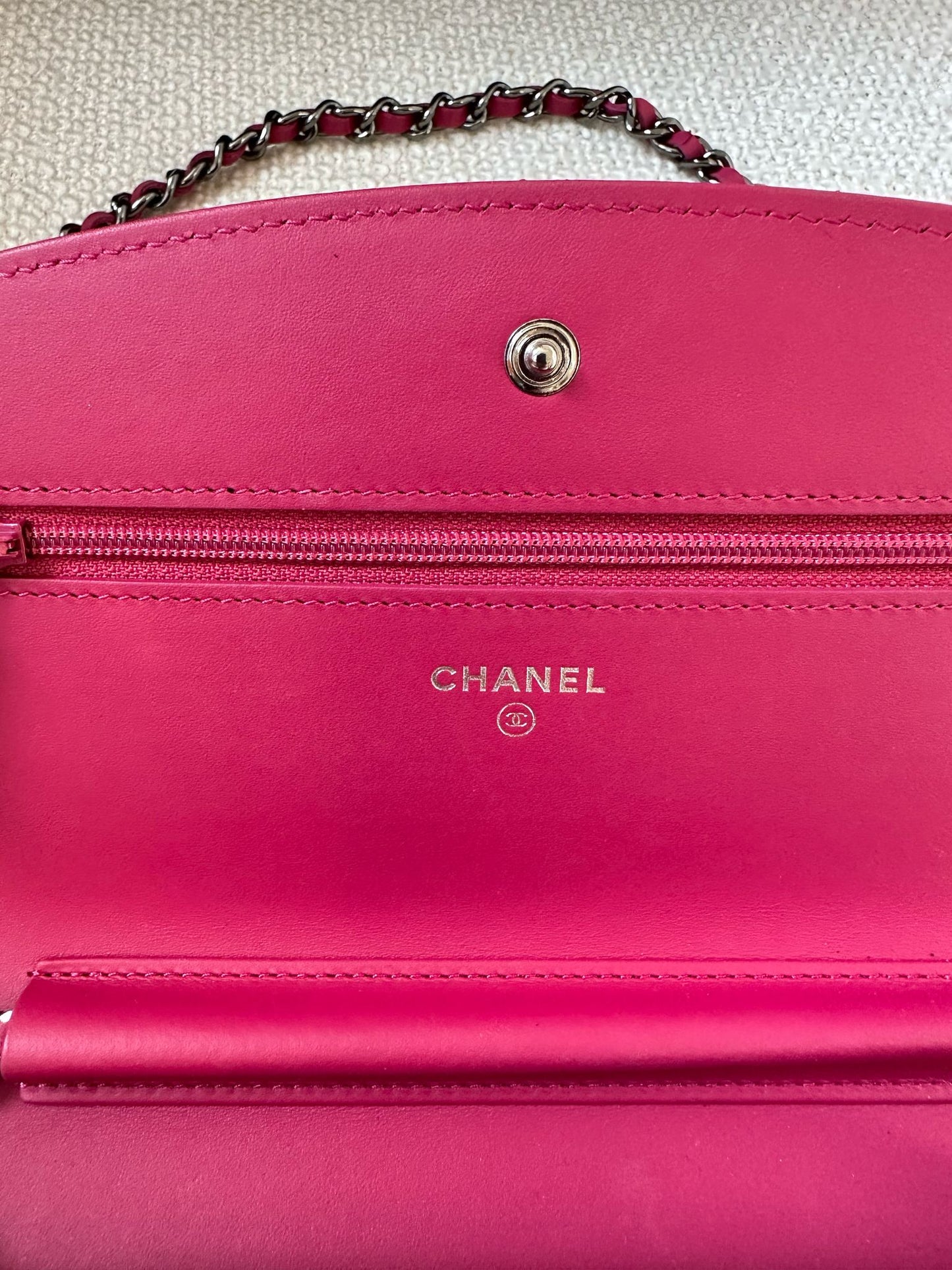 CHANEL Wallet on Chain Timeless/Classique Crossbody in Rose