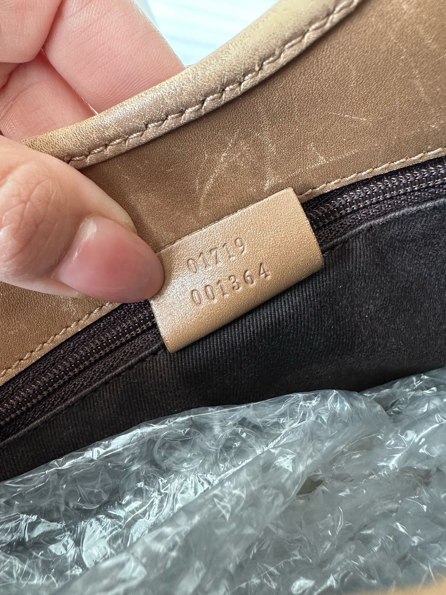 GUCCI Jackie Vintage Cloth Camel Handbag