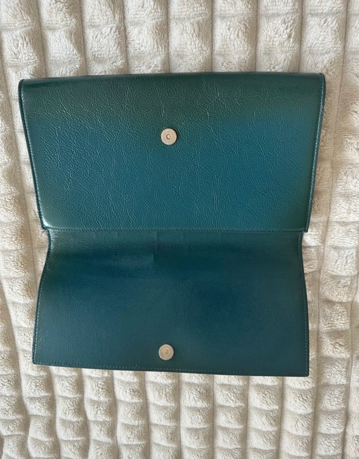 YVES SAINT LAURANT Belle de Jour Patent Leather Clutch Bag