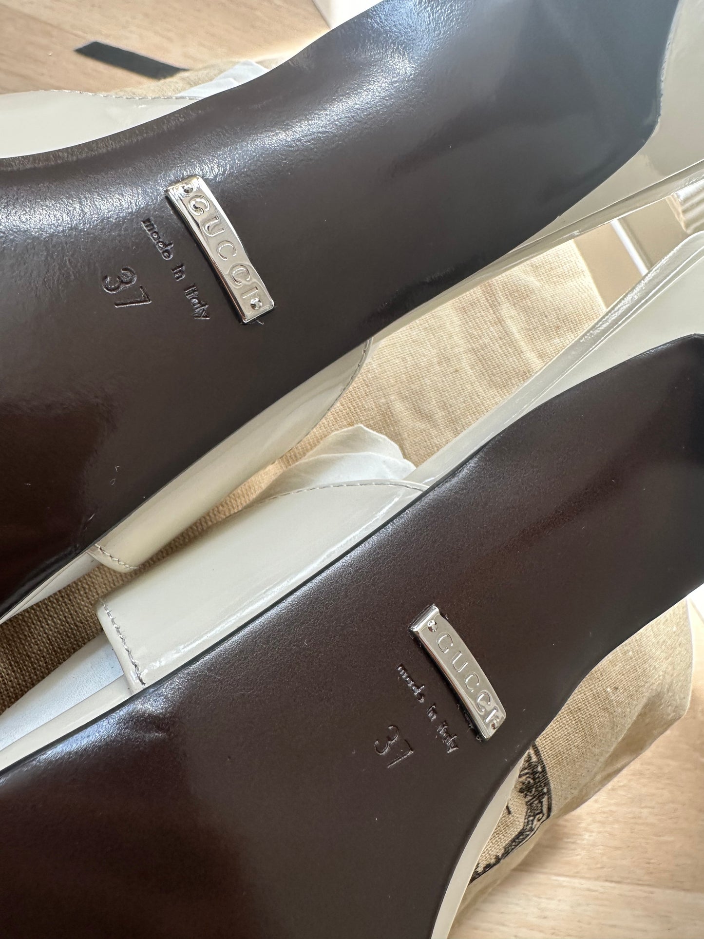 GUCCI Horsebit White Thong Sandal, size EU37