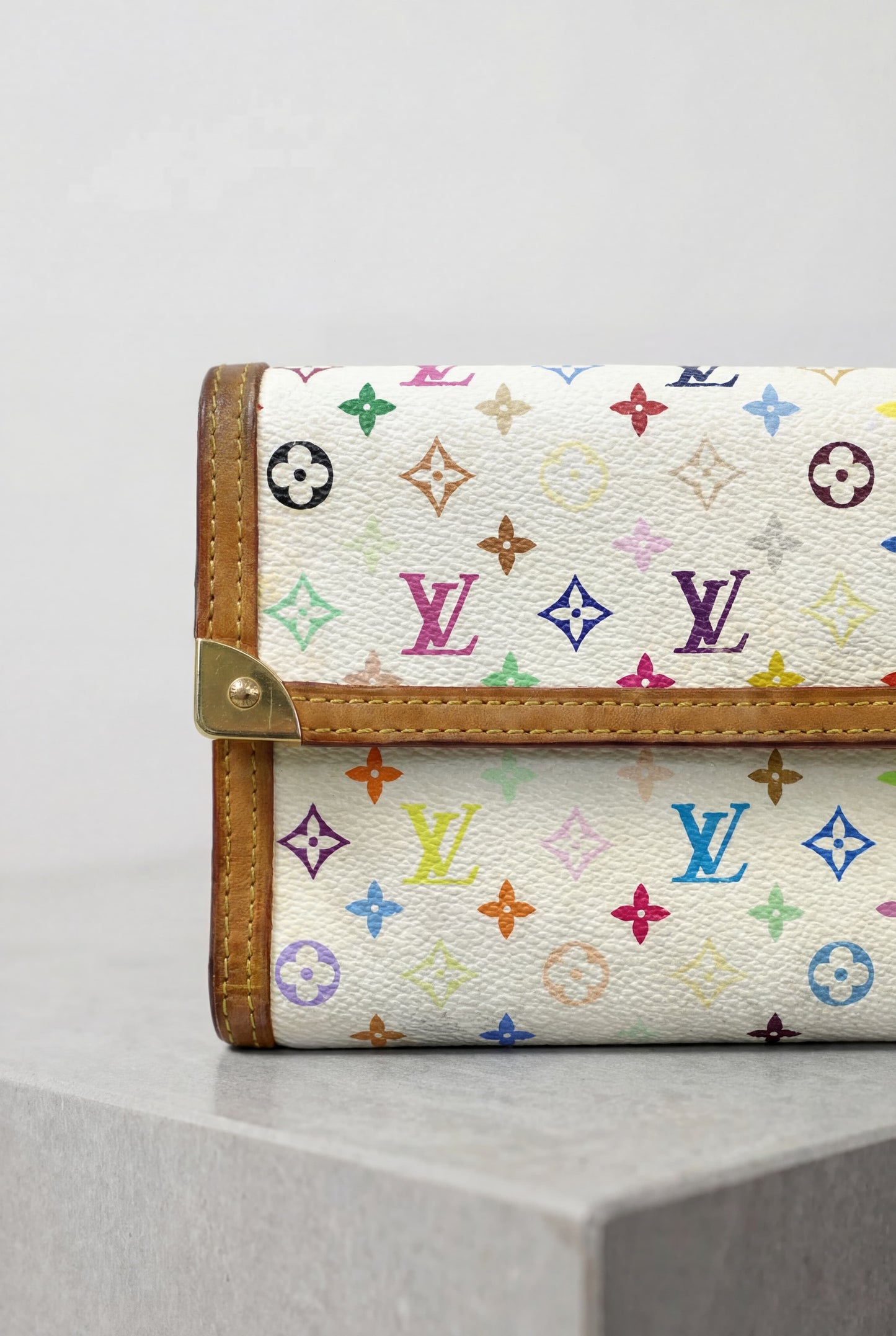 Louis Vuitton Multicolor Portefeuille International Wallet