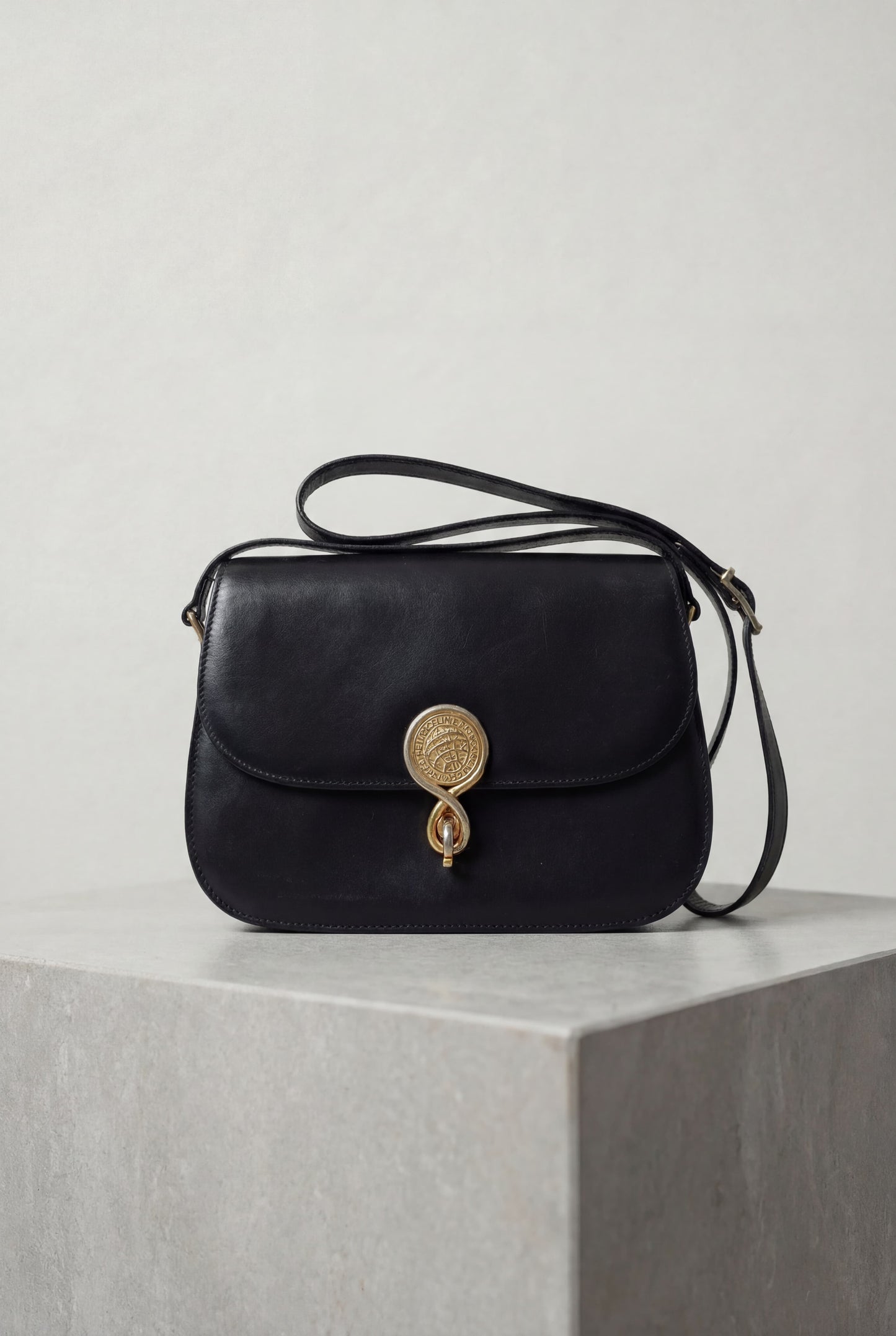 Céline Vintage Leather Shoulder Bag Black