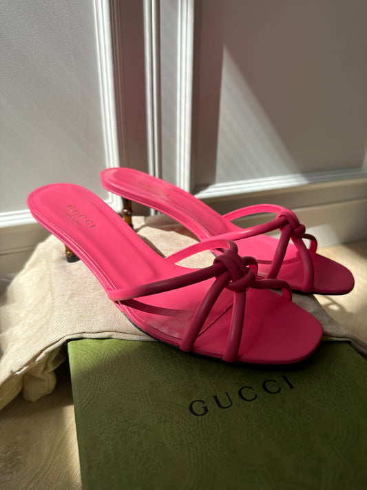 GUCCI Knotted Sandal with Bamboo Heel, size EU37
