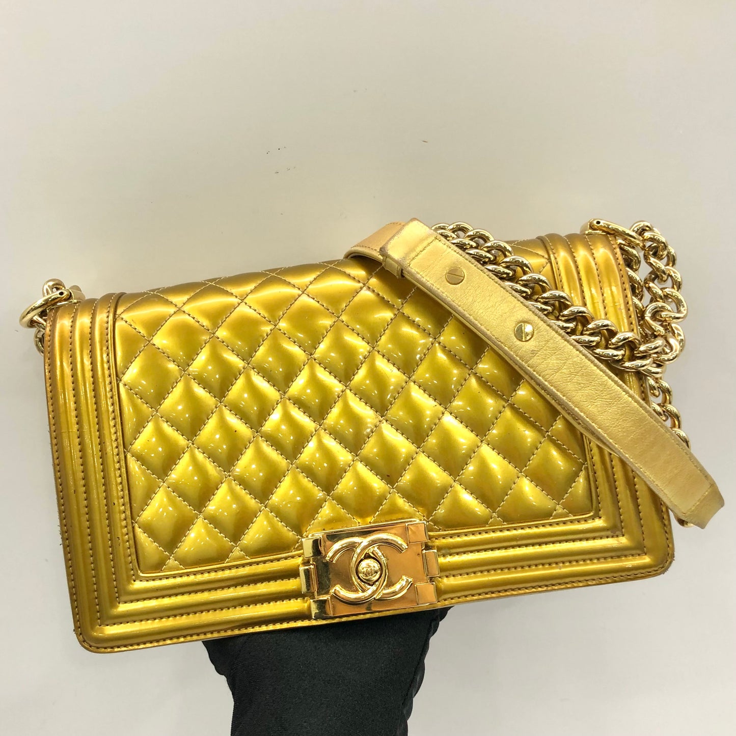 Chanel Boy Bag Medium Gold Lambskin
