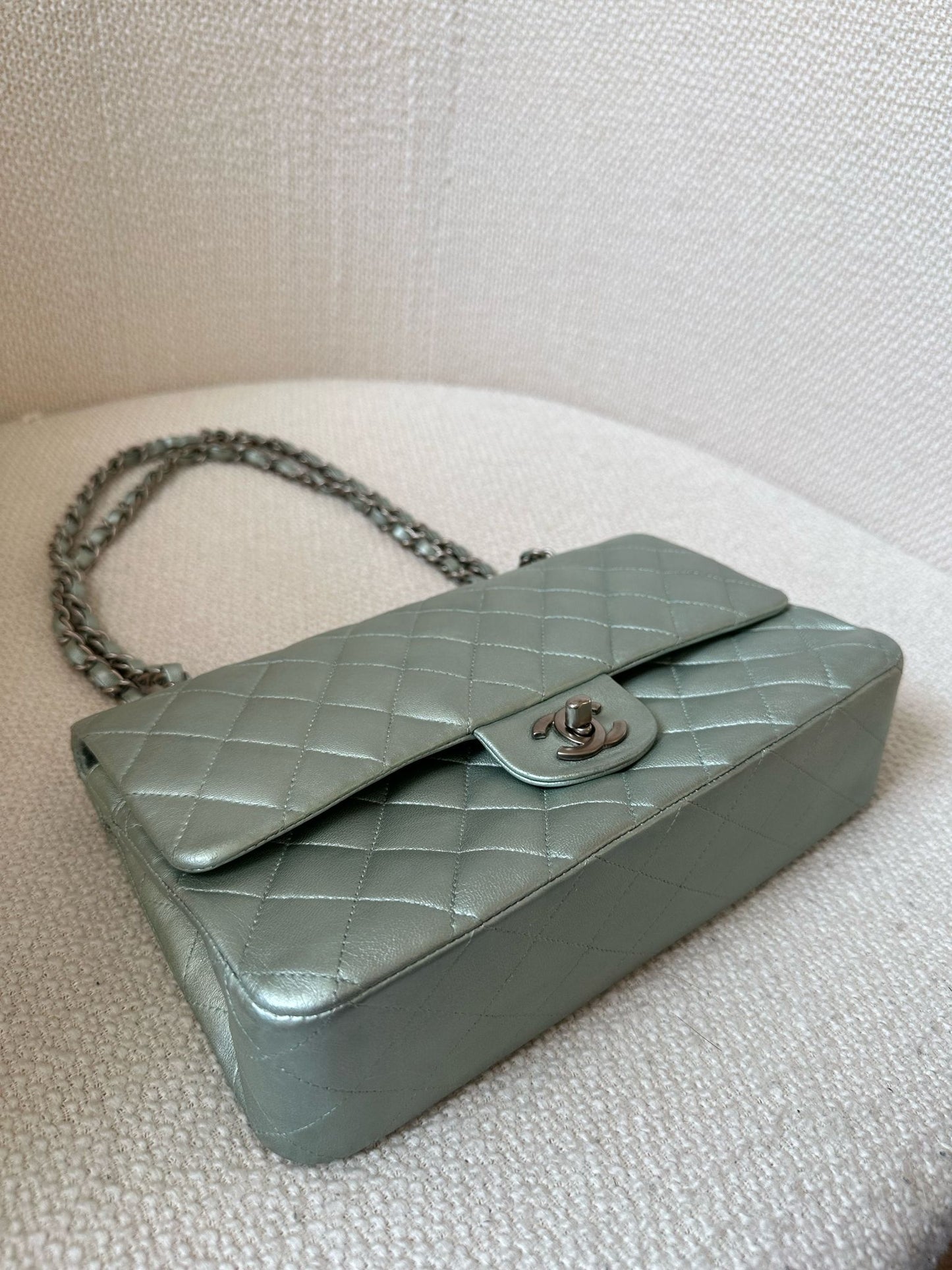 CHANEL Classic Medium Metallic Green