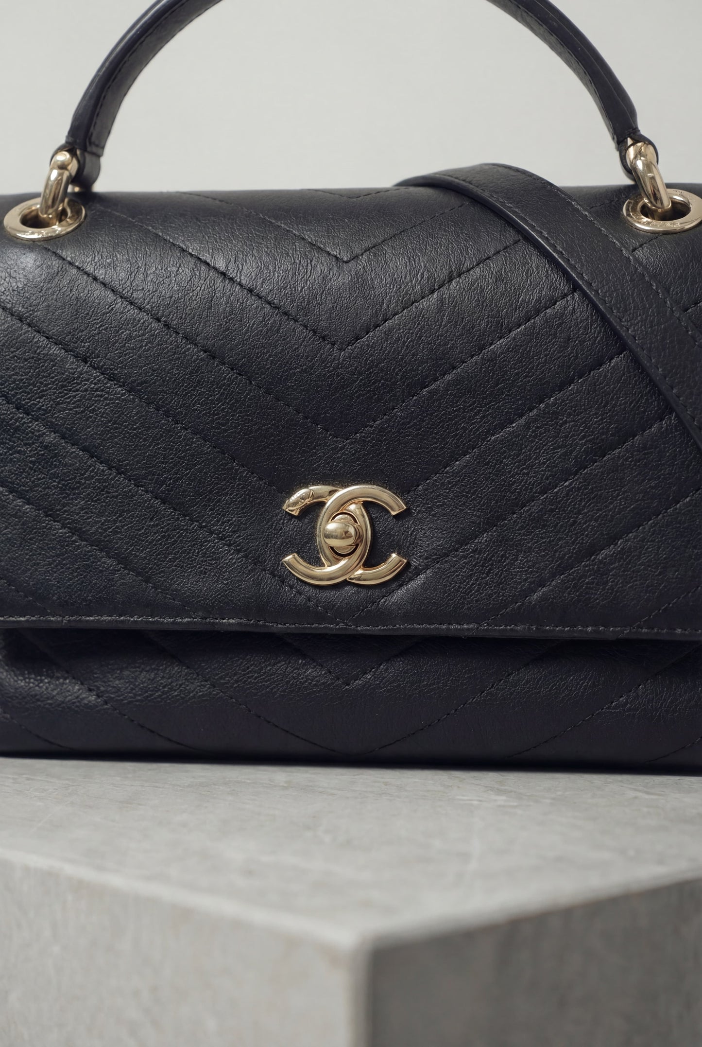 Chanel Chevron Chic Top Handle Flap Black Calfskin Shoulder Bag